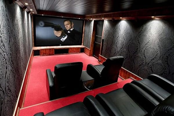 Cinematic-Lighting-For-Home-Theatre
