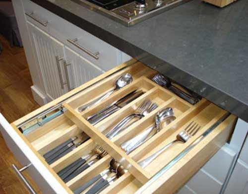 Cleverly-Compartmentalized-Drawer