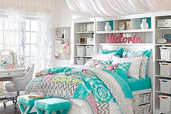 Girl’s Bedroom Furniture Set