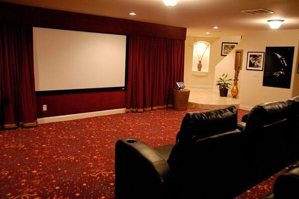 10 Easy Steps To Decorate Your Home Theatre