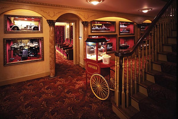 Snack-Bar-Design-For-Home-Theatre