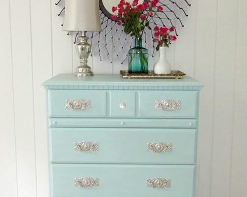 10 Chic Ways To Paint Your Bedroom Furniture